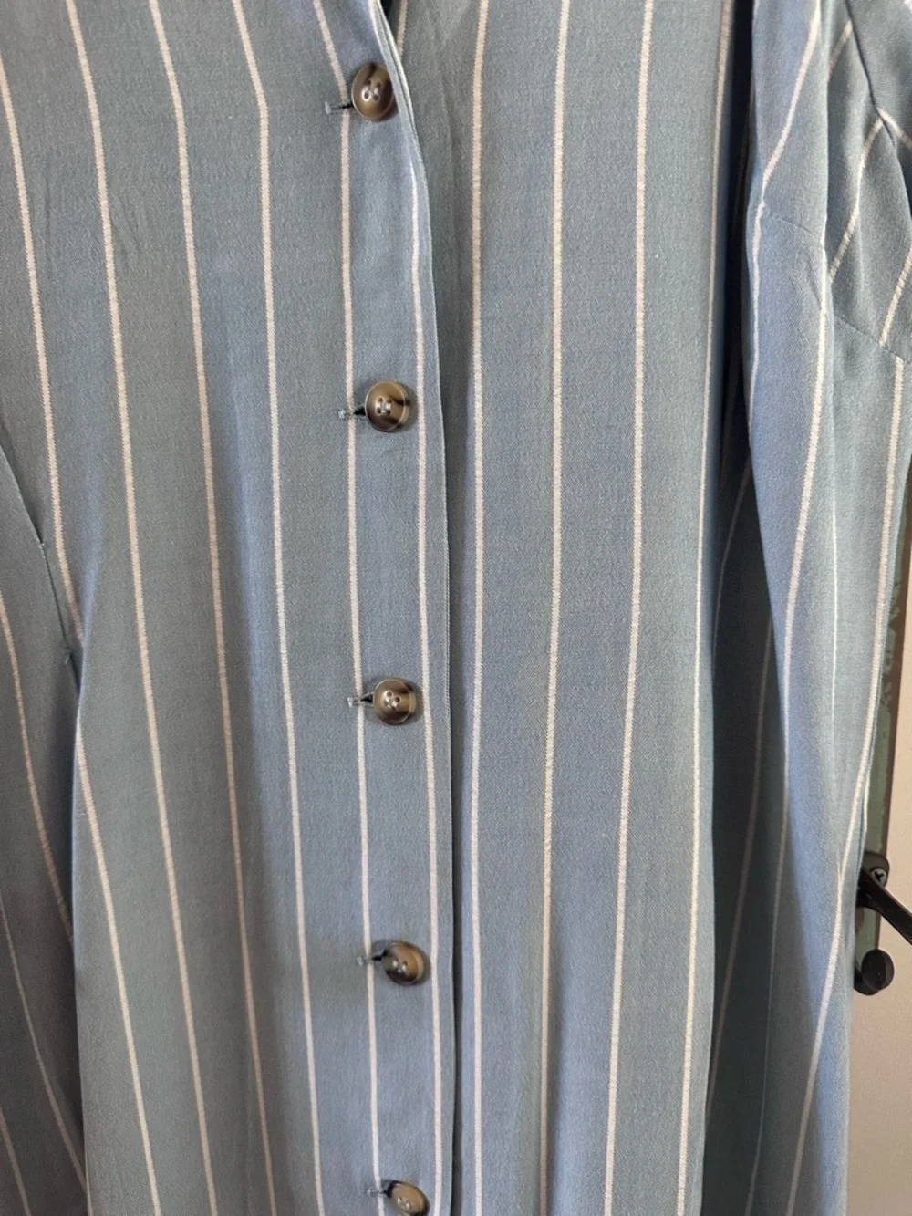 NWT Hem & Thread Blue and White Striped Dress with Puff Sleeves Large - Picture 2 of 5